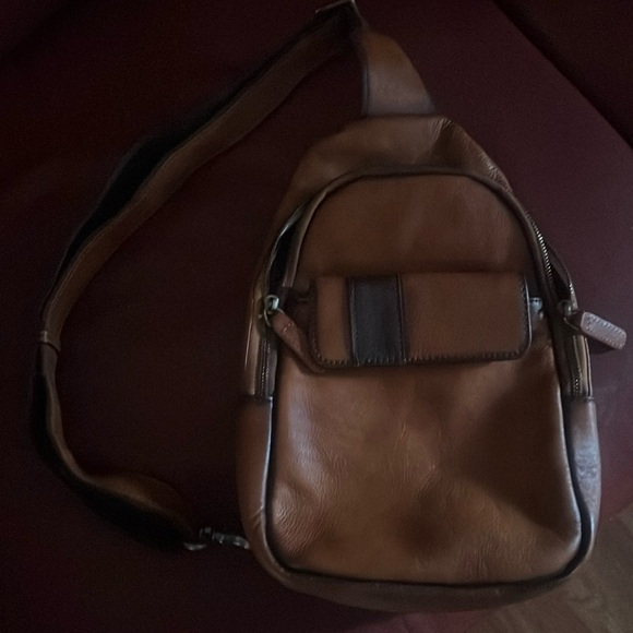 LRTO cross body - Picture 1 of 5